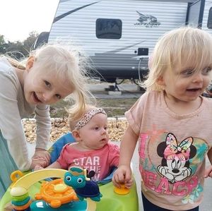 Meet your Posher, Patricia